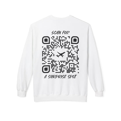 Travel – Sweatshirt – Scan for a Surprise Spot