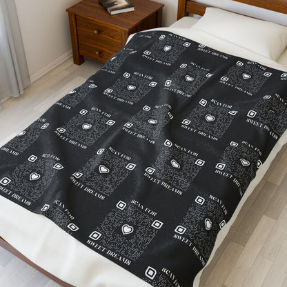 Love – Blanket – Black – Scan for Sweet Dreams