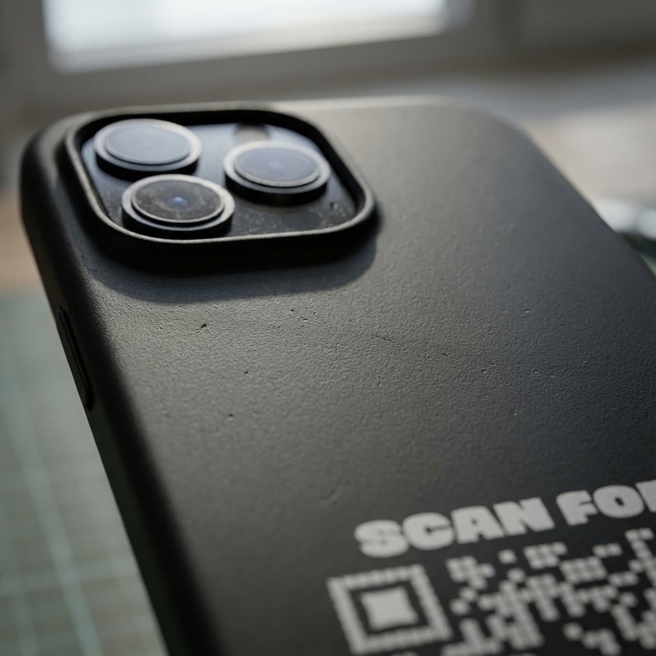 Fun – Tough Case – Black – Scan for a Joke - QR NATION