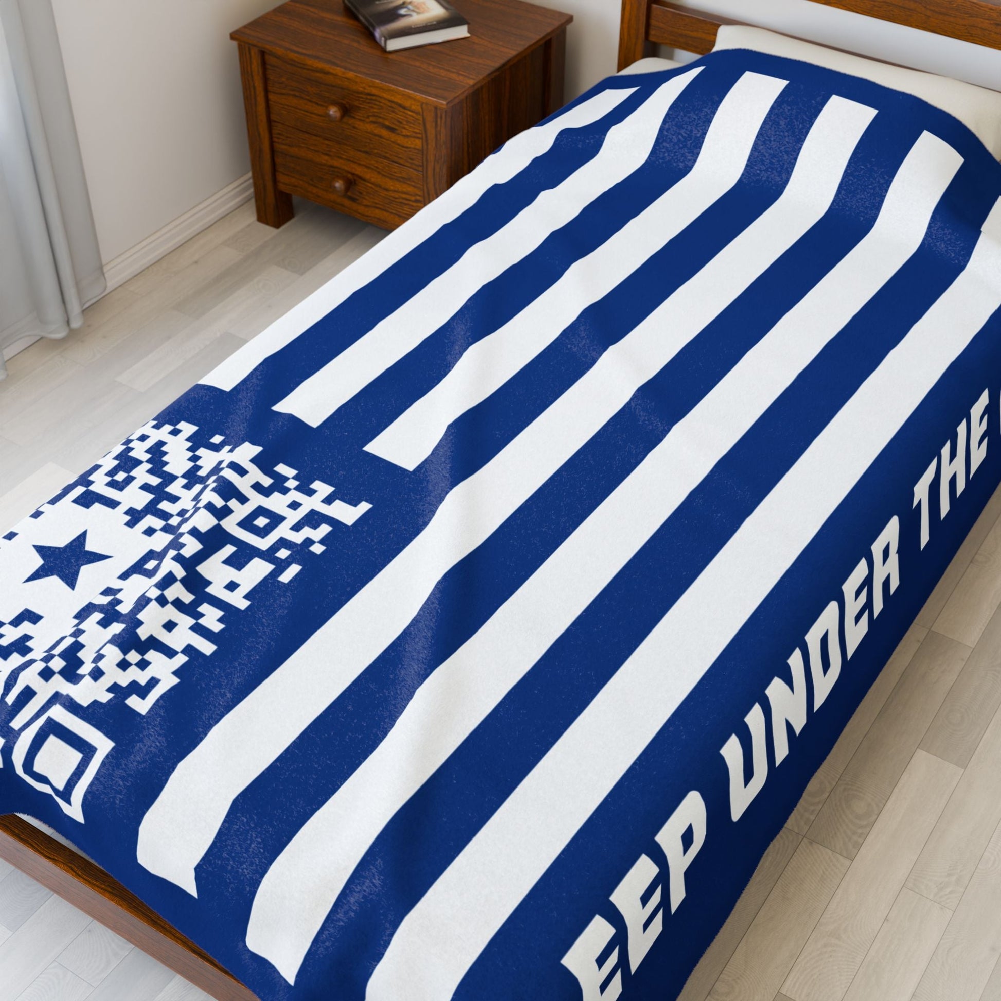 Patriot – Blanket – Dark Blue – Sleep Under the Flag - QR NATION
