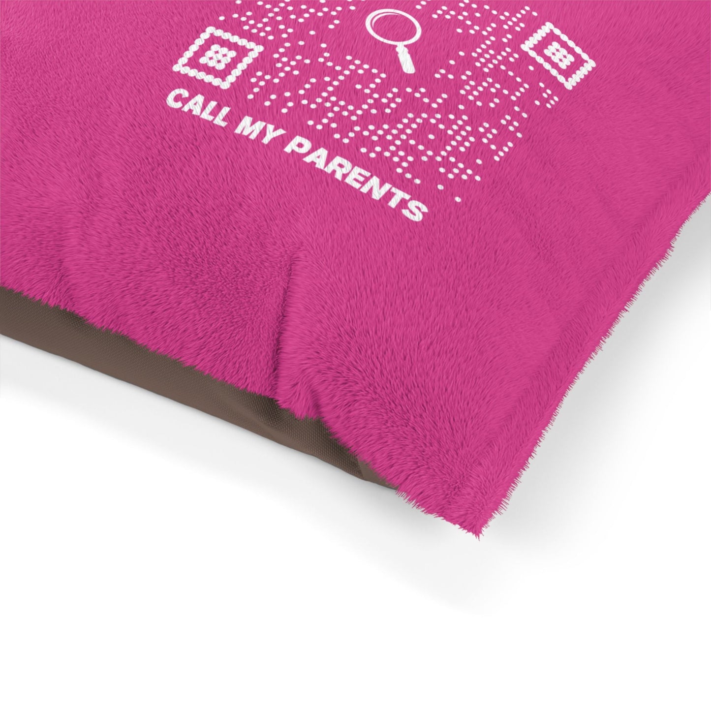 Pet Collection – Bed – Fuchsia – Scan to Call My Parents - QR NATION